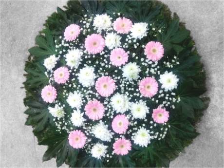 Funeral wreath with gerberas and chrysanthemums