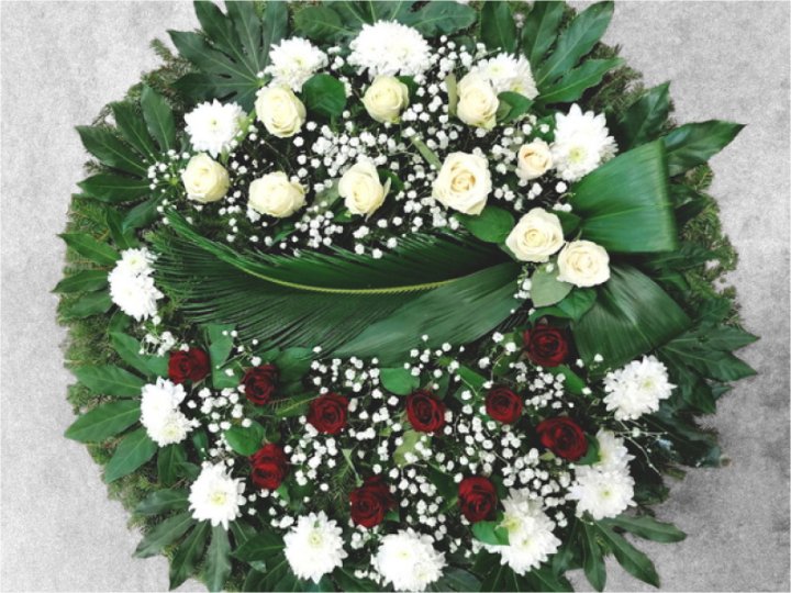 Two-coloured flower combination