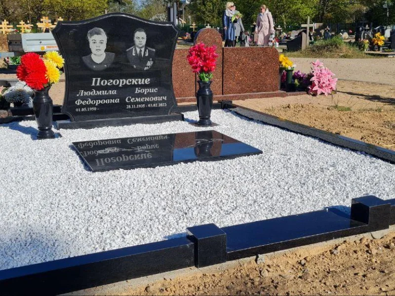 Portretu gravēšana