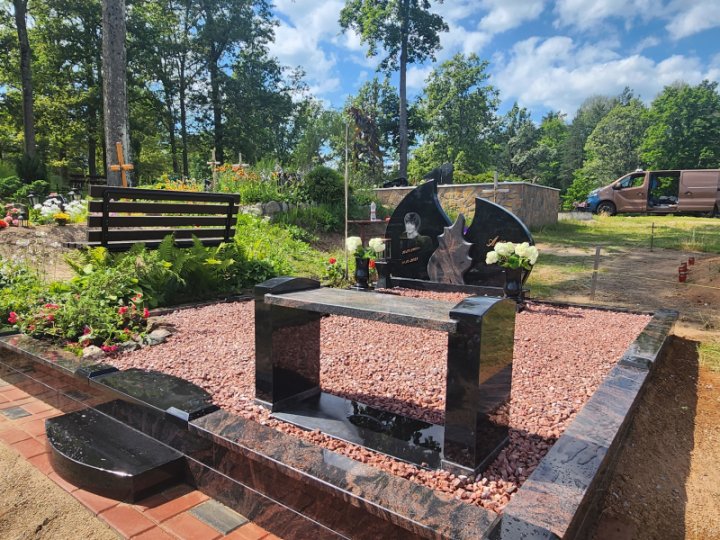 Beautificated grave site from idea to finished project