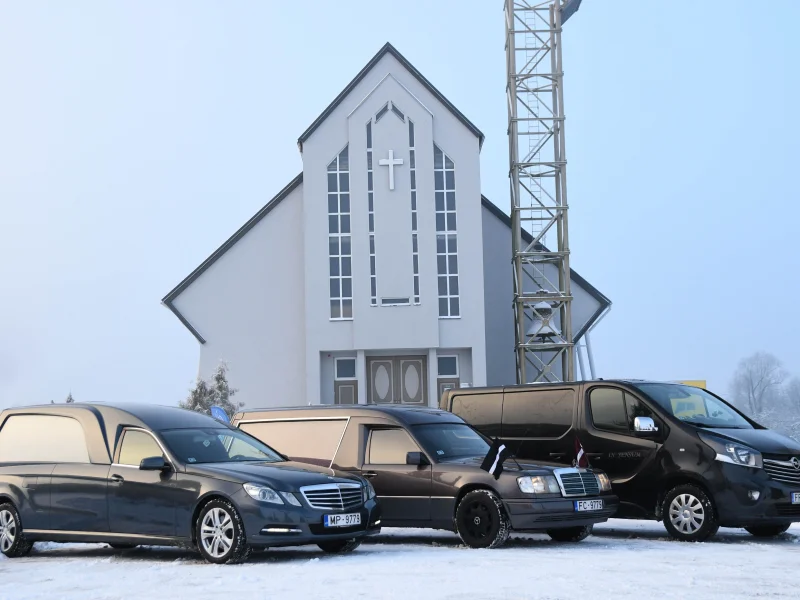 Full funeral services