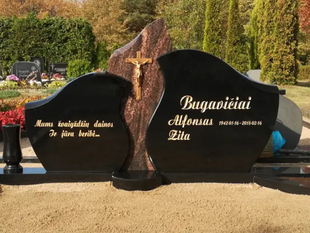 Kapu pieminekļu izgatavošana Liepājā