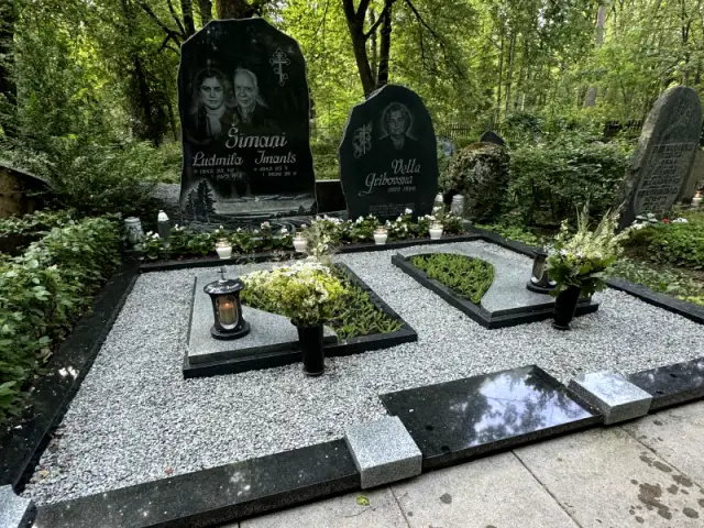 Grave site restoration