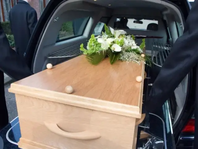 			Request Deceased Transport
	