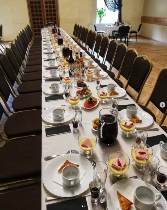 Kafejnīca Pīlādzītis - Bēru mielastu organizēšana banketu zālēs