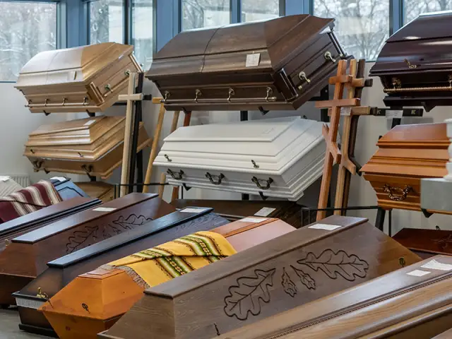 			Order funeral accessories
	