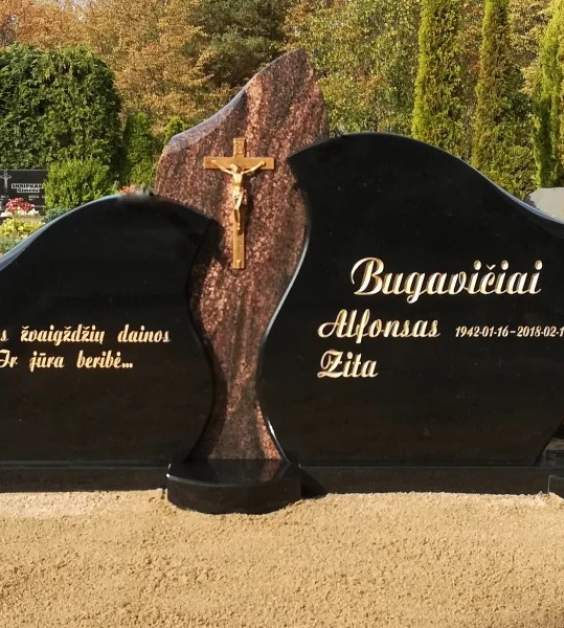 Akmens izstrādājumi, pieminekļi, labiekārtošana